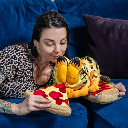Garfield Pizza Nap Time 16” Plush Set