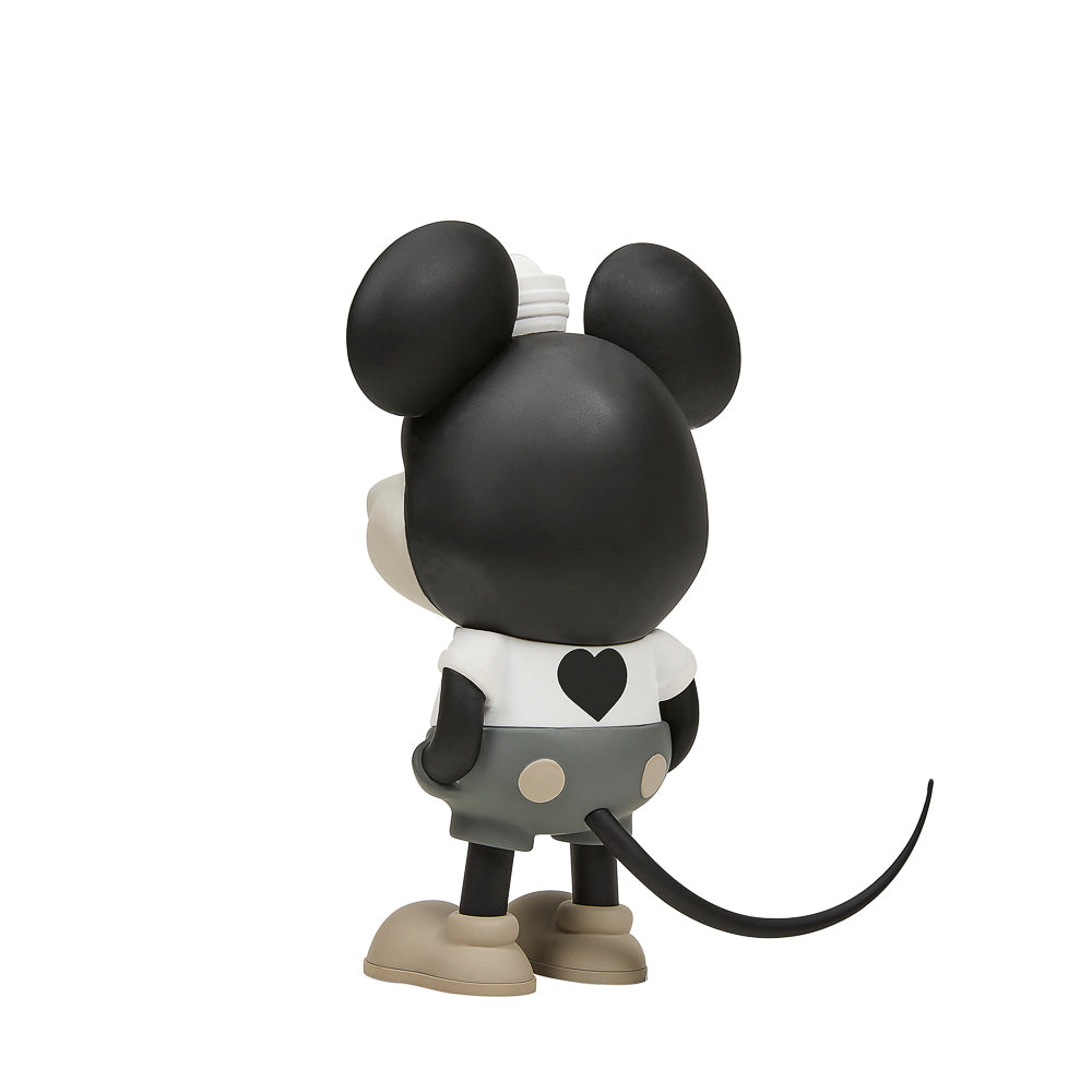 NYCC 2023: Disney Mickey Mouse "Sailor M." Collectible Vinyl Figure by Pasa - Grayscale Edition